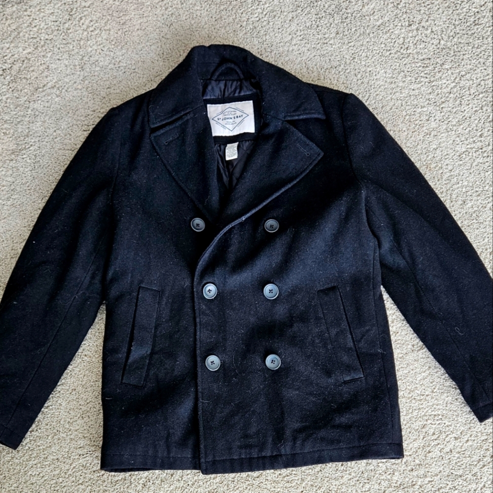 Mens St. Johns Bay Wool Black Overcoat. Button Close. Size Small.